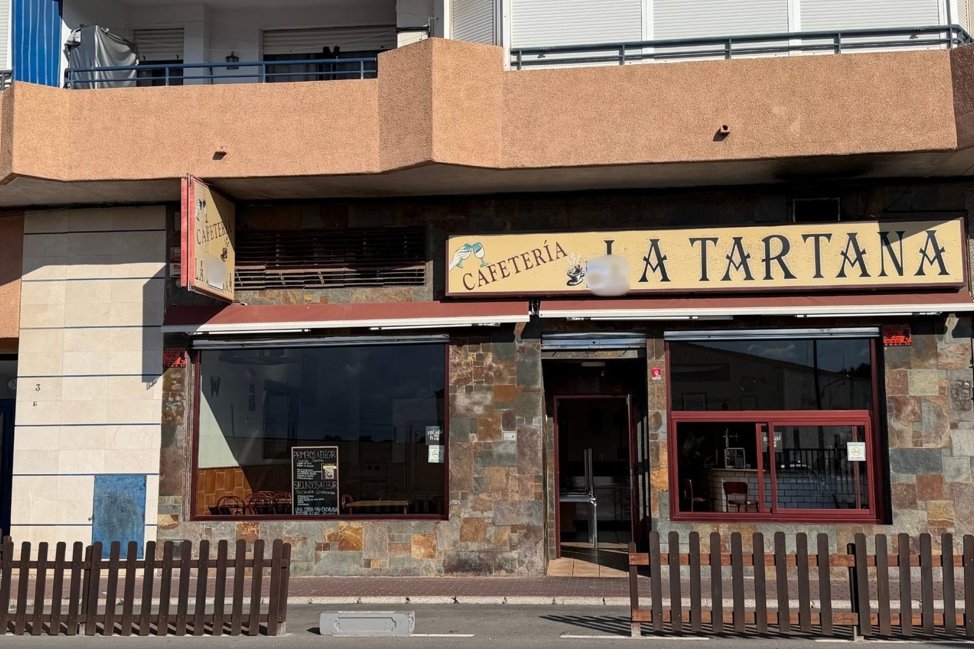Transfert - Restaurant -
Torrevieja - El Acequión - Los Náufragos