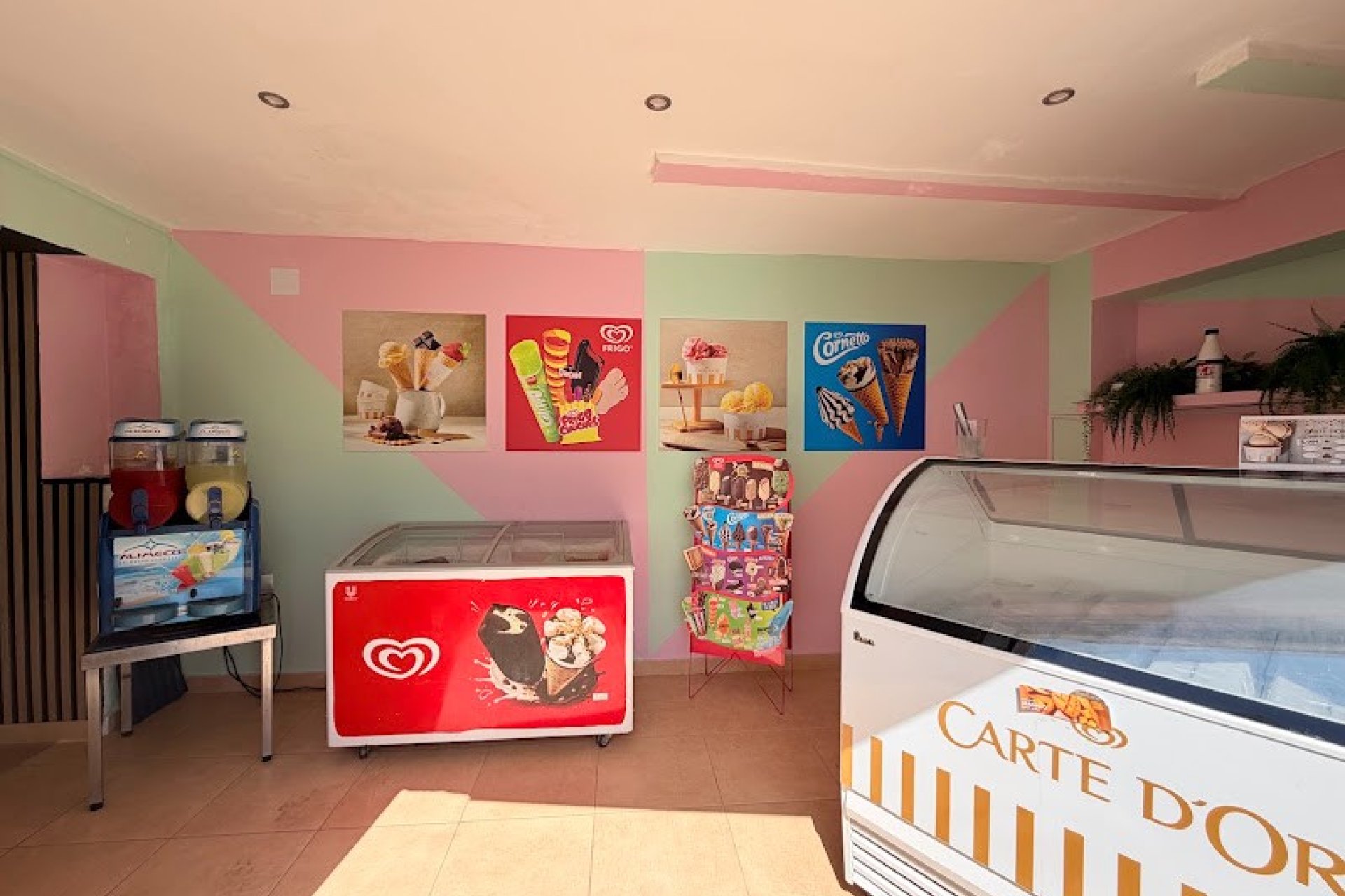 Transfert - Restaurant -
Torrevieja - El Acequión - Los Náufragos