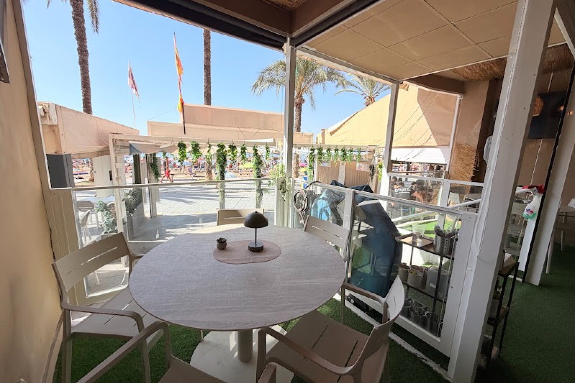 Transfert - Restaurant -
Torrevieja - Playa del Cura
