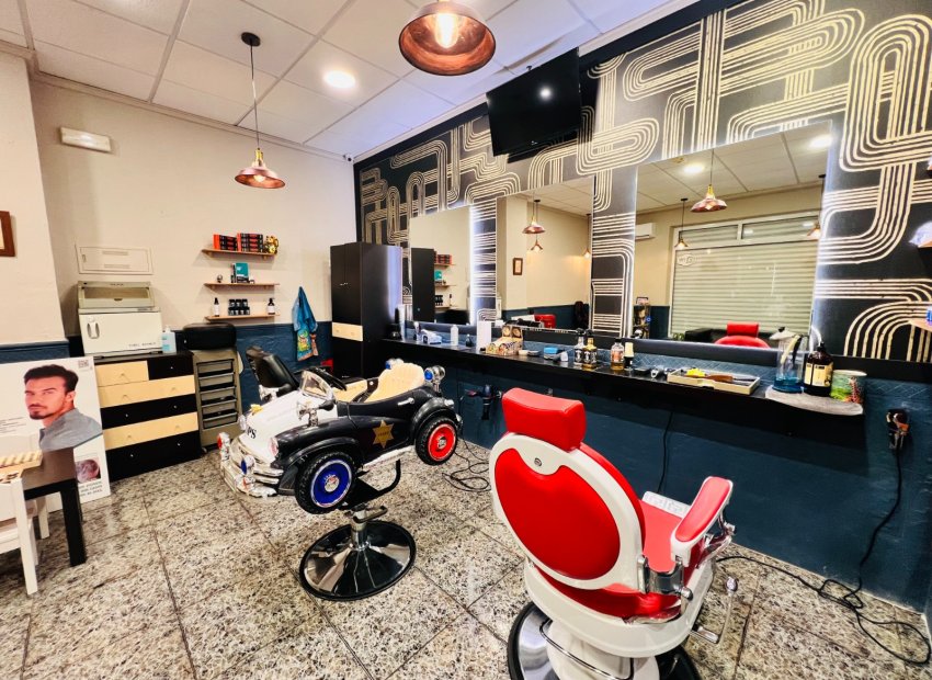 Transfert - Salon de coiffure -
Torrevieja - Centro