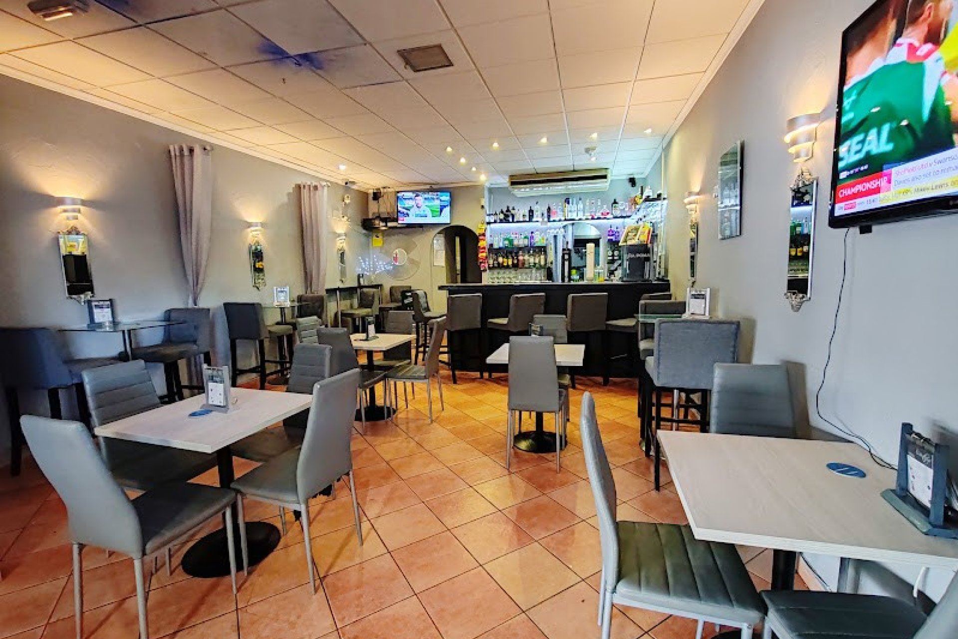 Traspaso - Bar - Cafeteria -
Orihuela Costa - Dehesa de campoamor