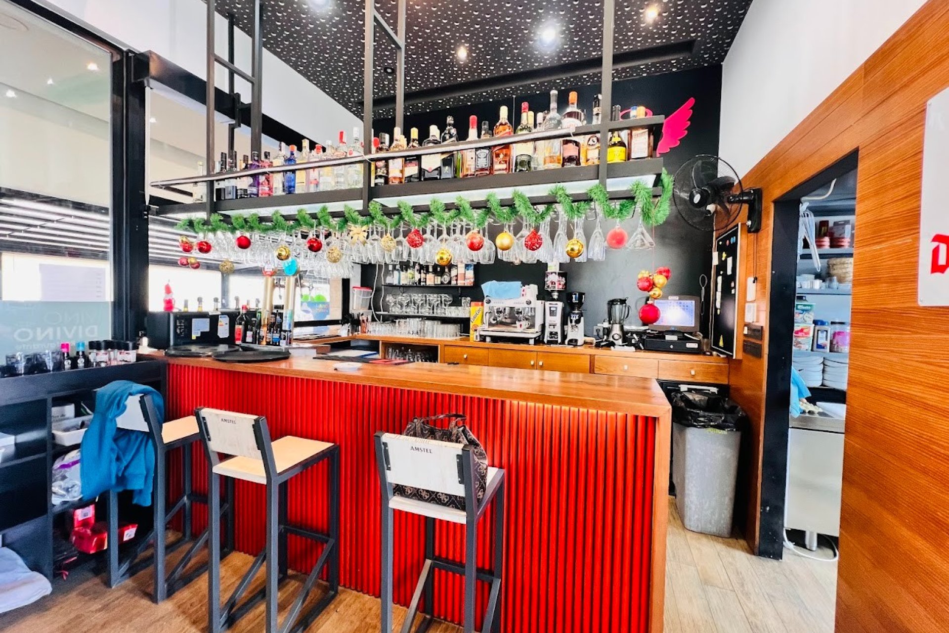 Traspaso - Bar - Cafeteria -
Torre de la Horadada