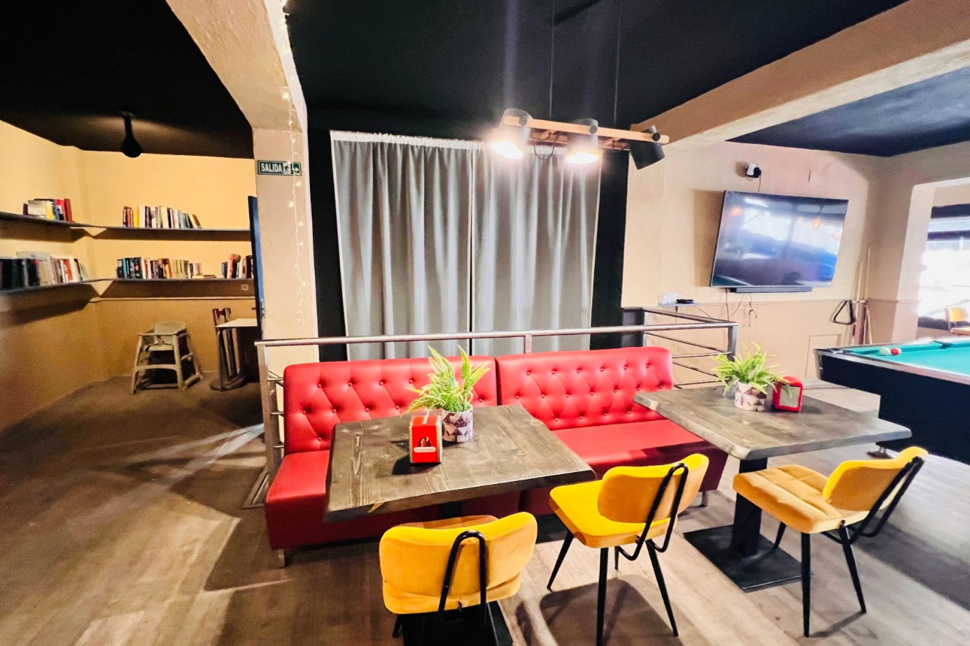 Traspaso - Bar - Cafeteria -
Torrevieja - Centro