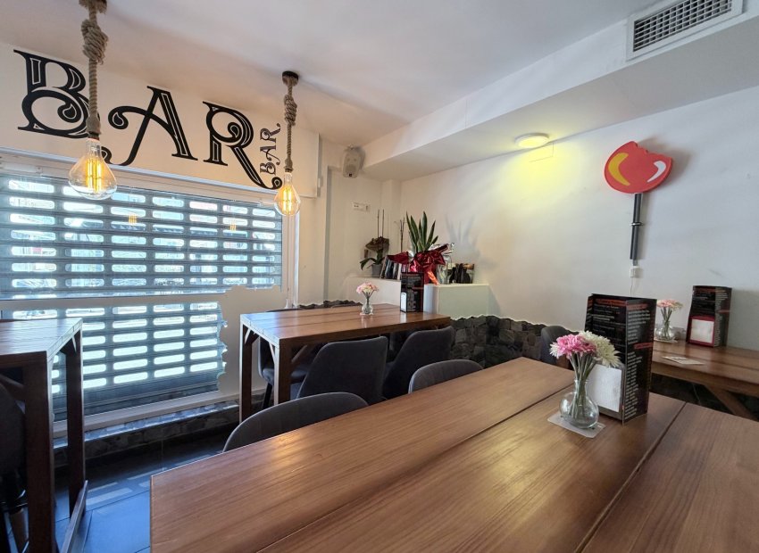 Traspaso - Bar - Cafeteria -
Torrevieja - Centro