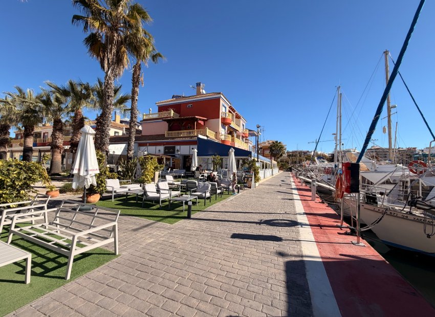 Traspaso - Bar - Cafeteria -
Torrevieja - Centro
