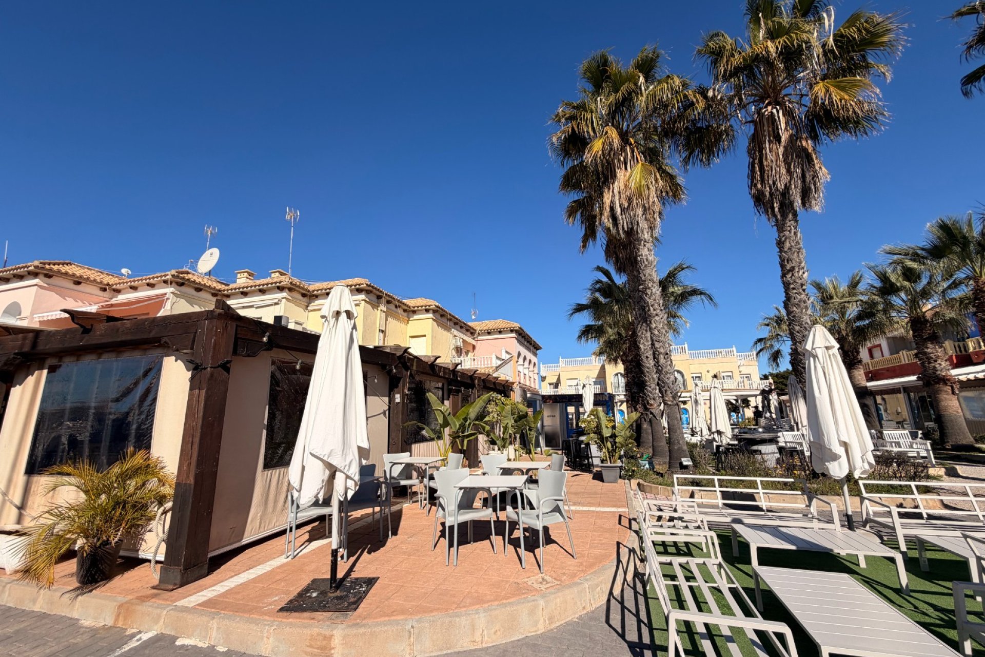 Traspaso - Bar - Cafeteria -
Torrevieja - Centro