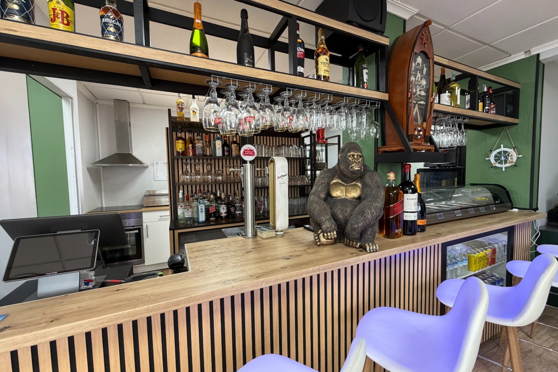 Traspaso - Bar - Cafeteria -
Torrevieja - Centro