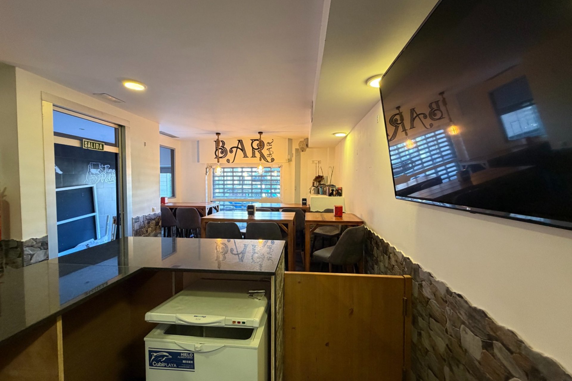Traspaso - Bar - Cafeteria -
Torrevieja - Centro