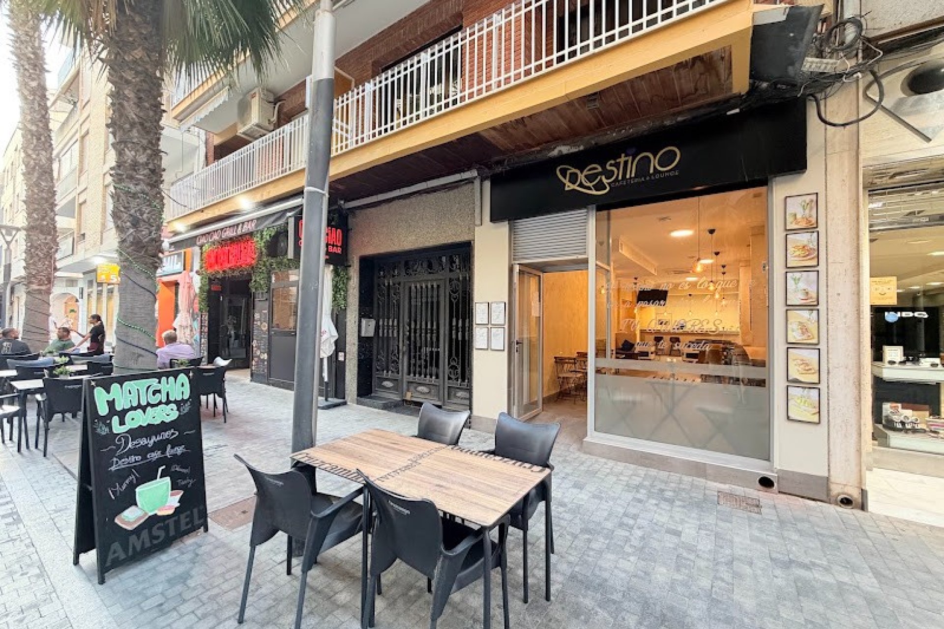 Traspaso - Bar - Cafeteria -
Torrevieja - Centro
