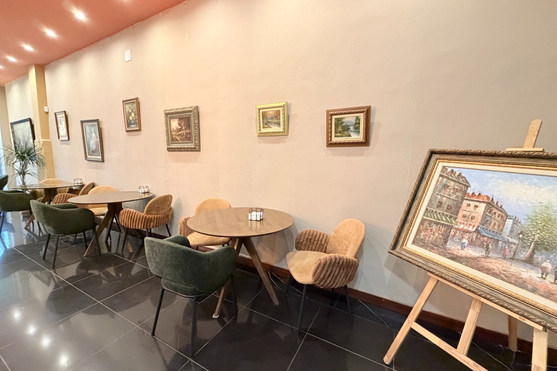 Traspaso - Cafeteria -
Torrevieja - Centro