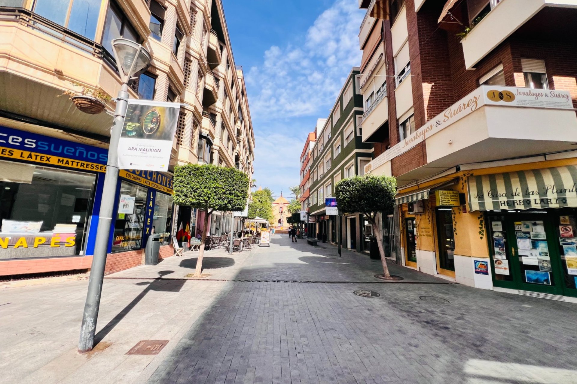 Traspaso - Local Comercial -
Torrevieja - Centro