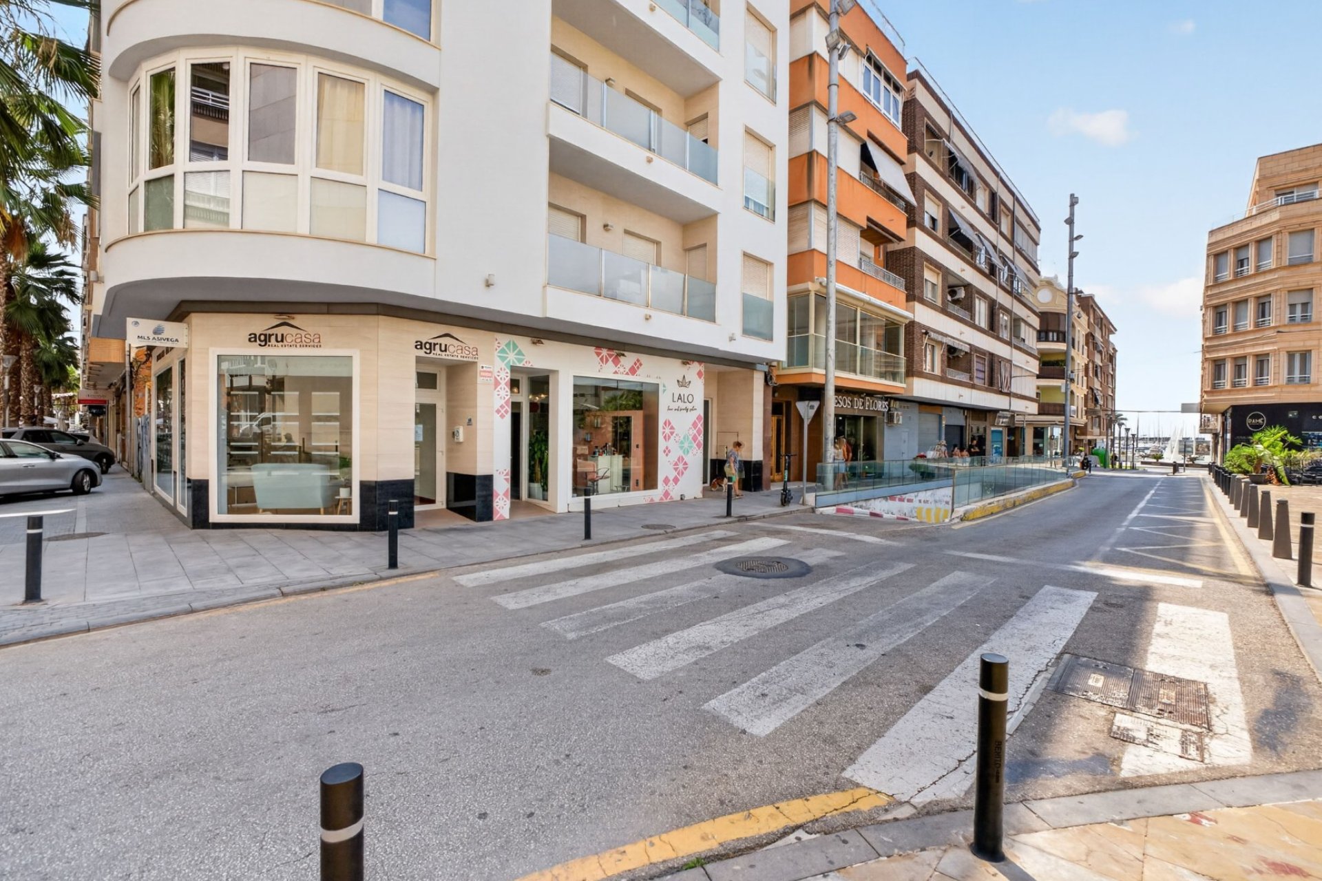 Traspaso - Peluquería -
Torrevieja - Centro