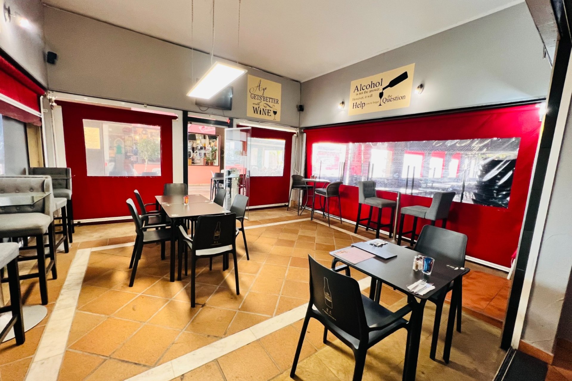 Traspaso - Restaurante -
Orihuela Costa - Villamartín