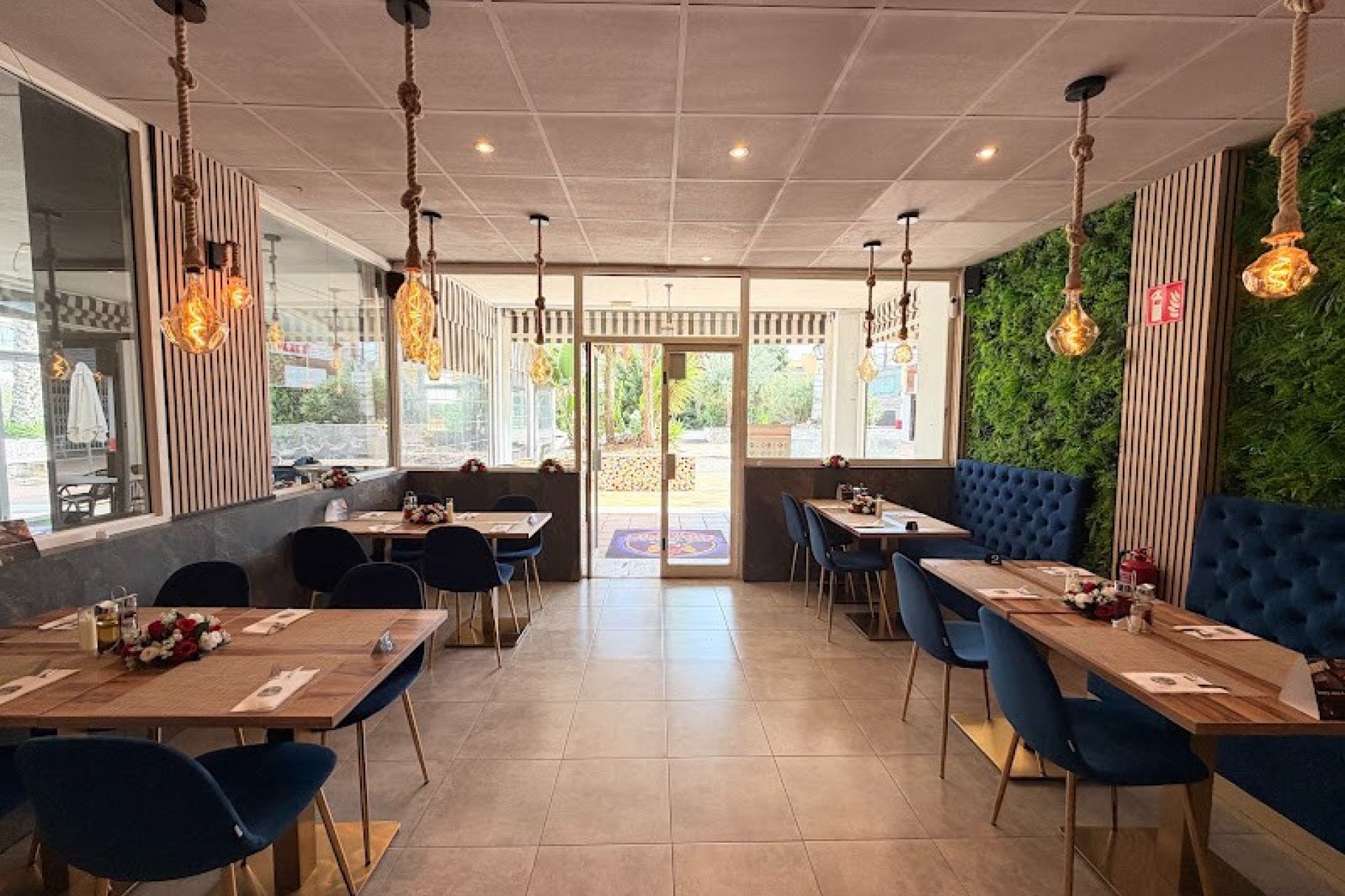Traspaso - Restaurante -
Orihuela Costa - Villamartín