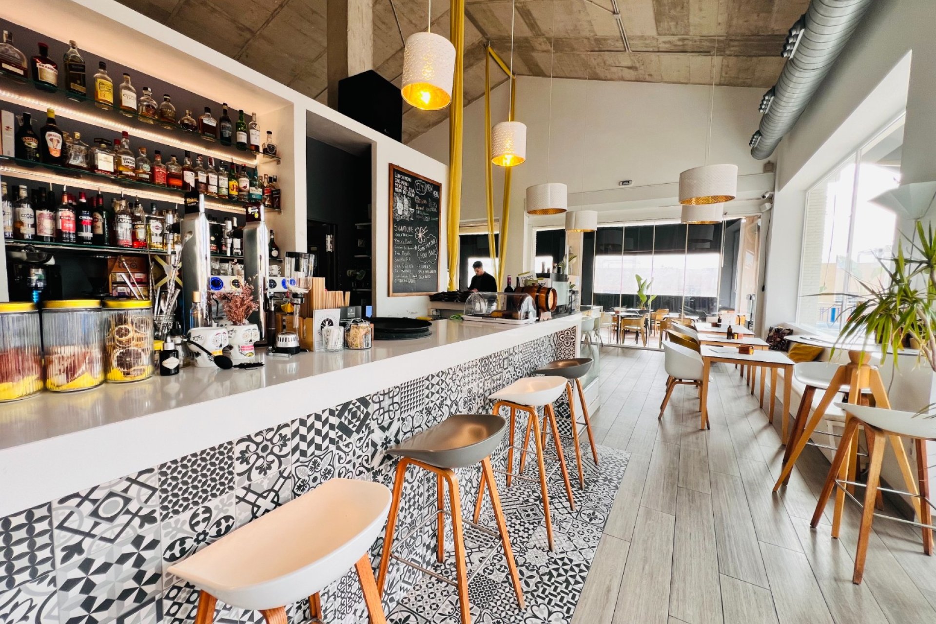 Traspaso - Restaurante -
Orihuela Costa