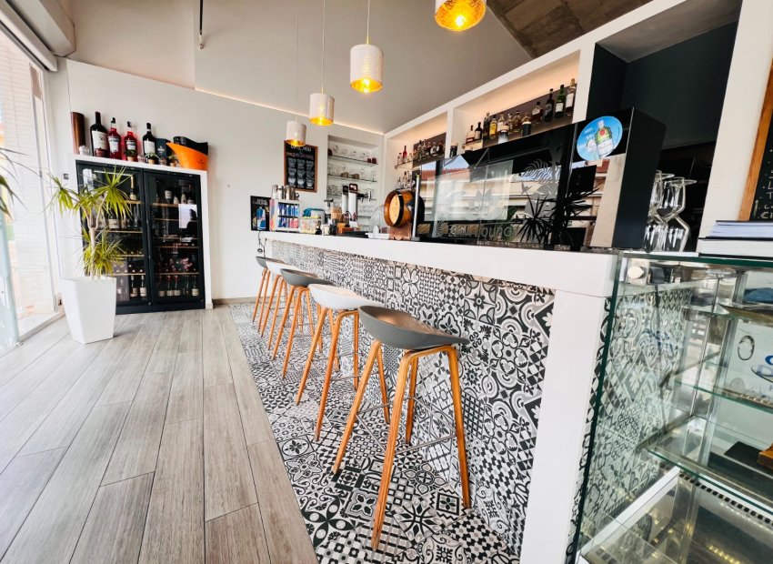 Traspaso - Restaurante -
Orihuela Costa