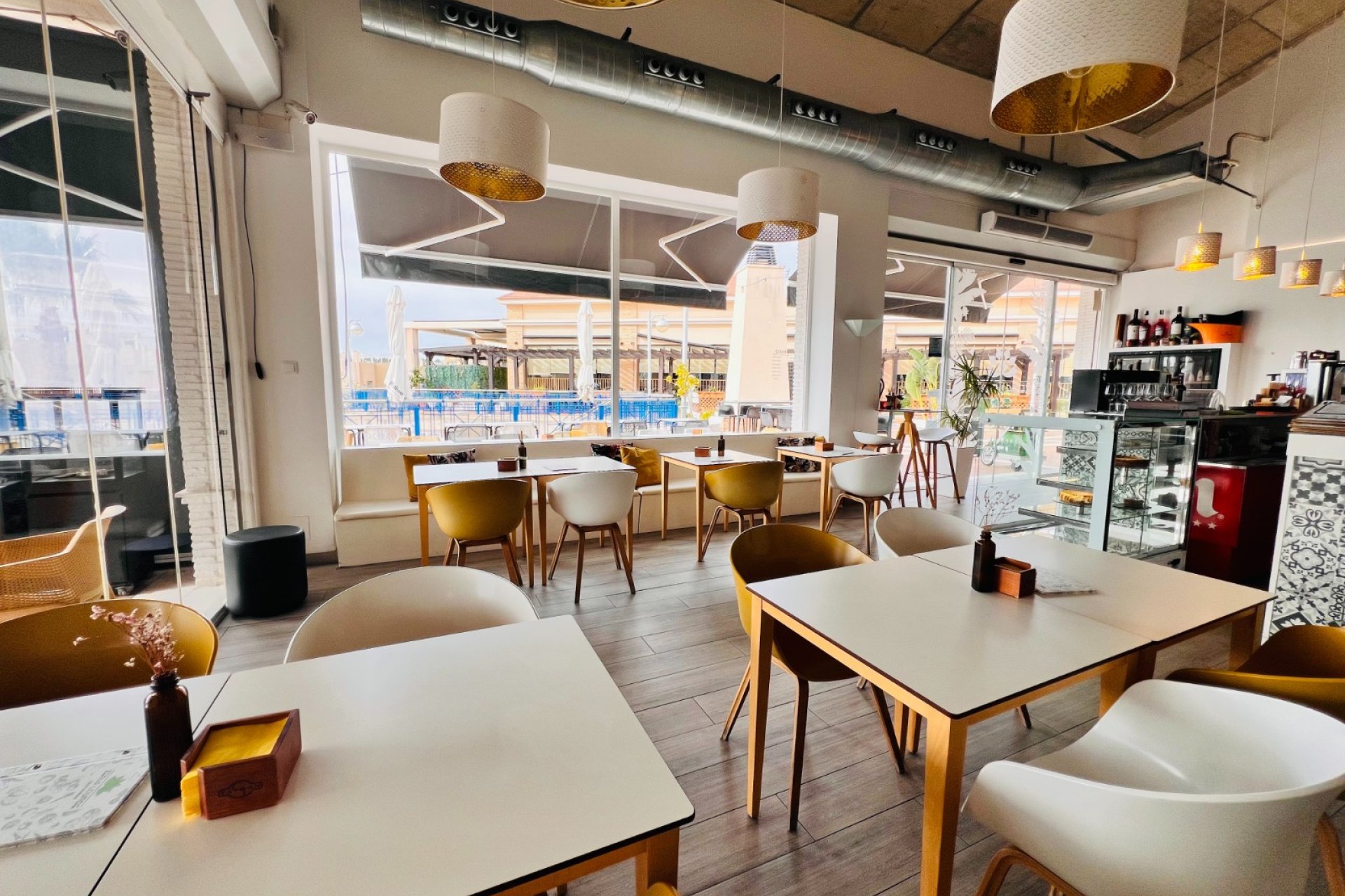 Traspaso - Restaurante -
Orihuela Costa