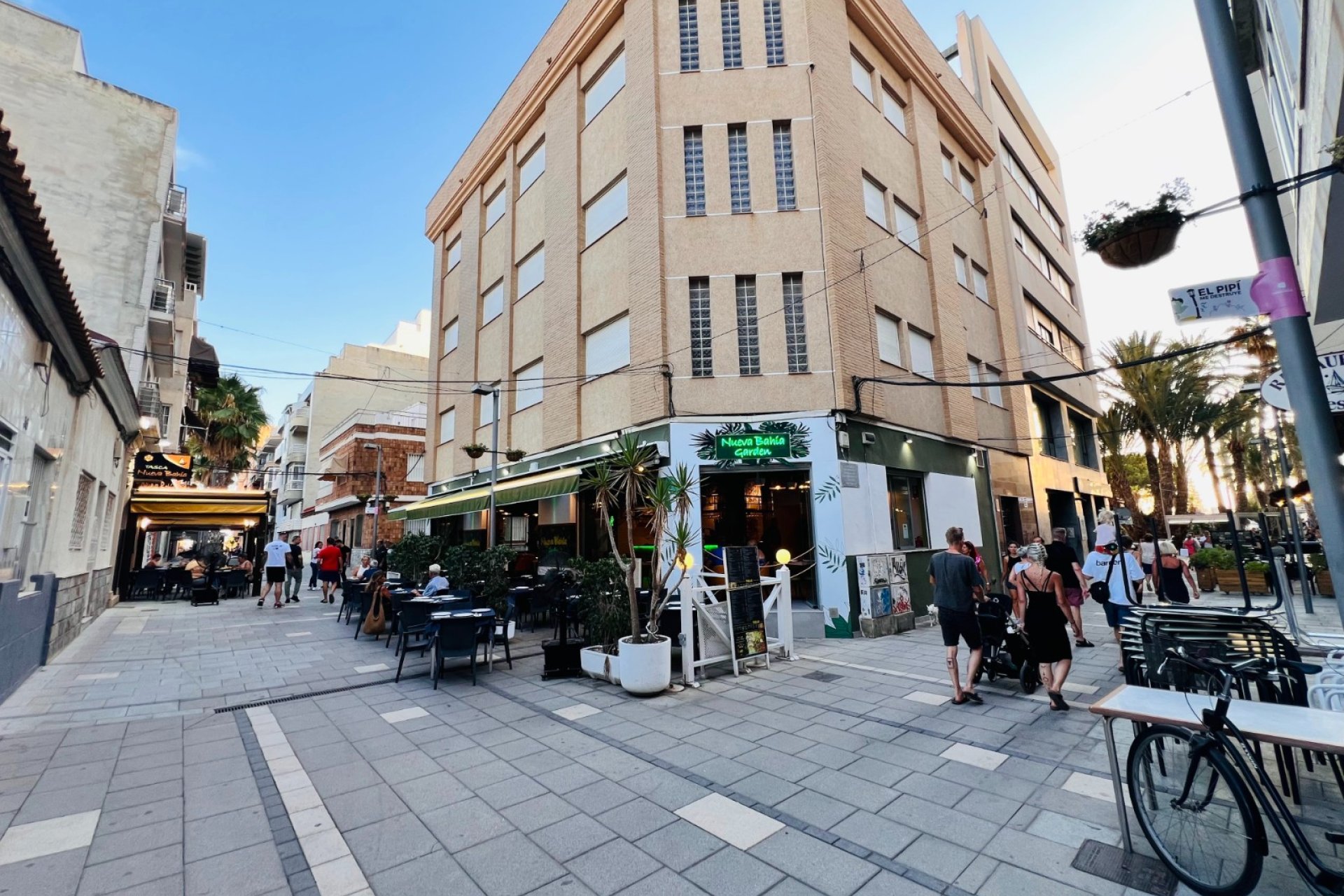 Traspaso - Restaurante -
Torrevieja - Centro