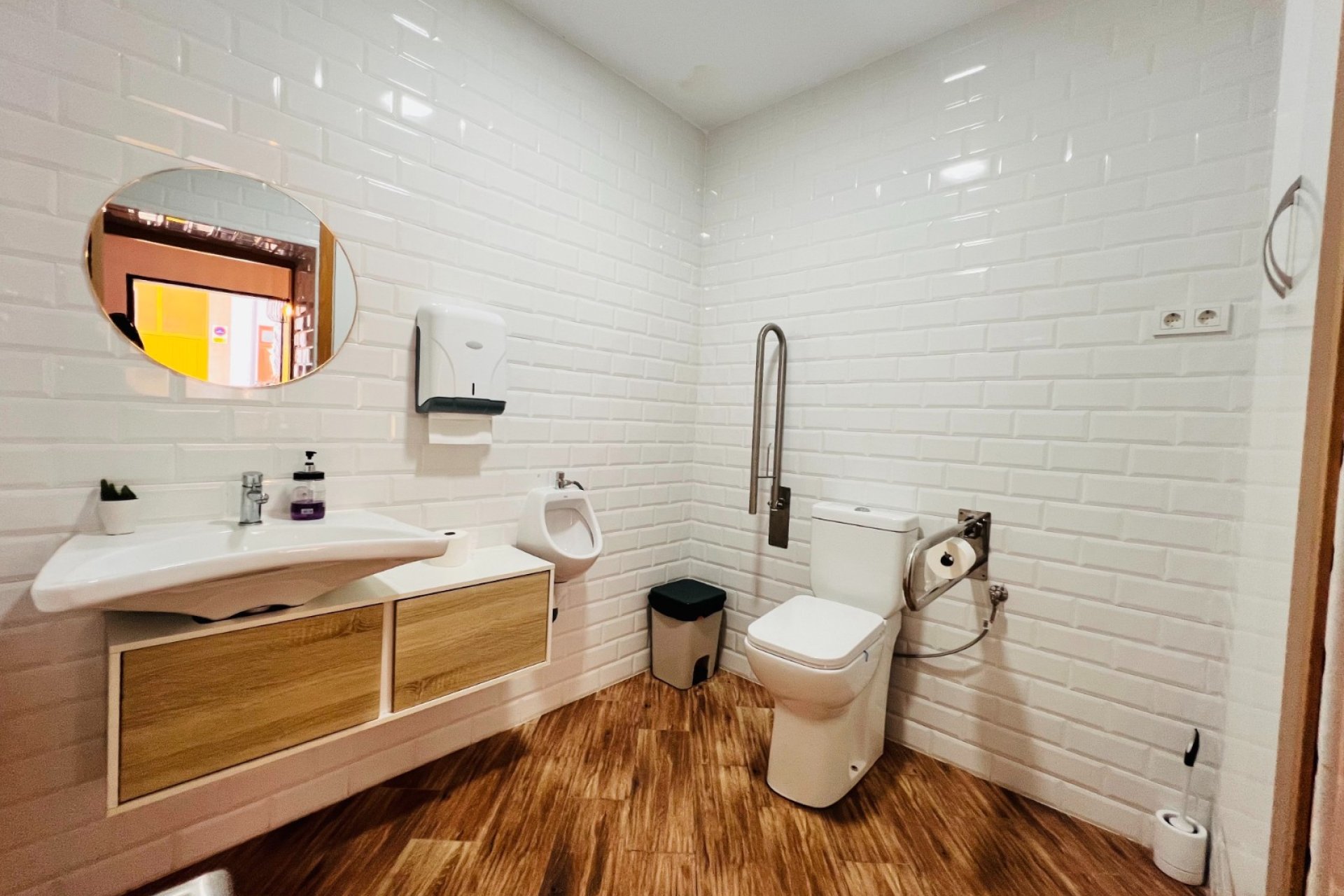 Traspaso - Restaurante -
Torrevieja - Centro