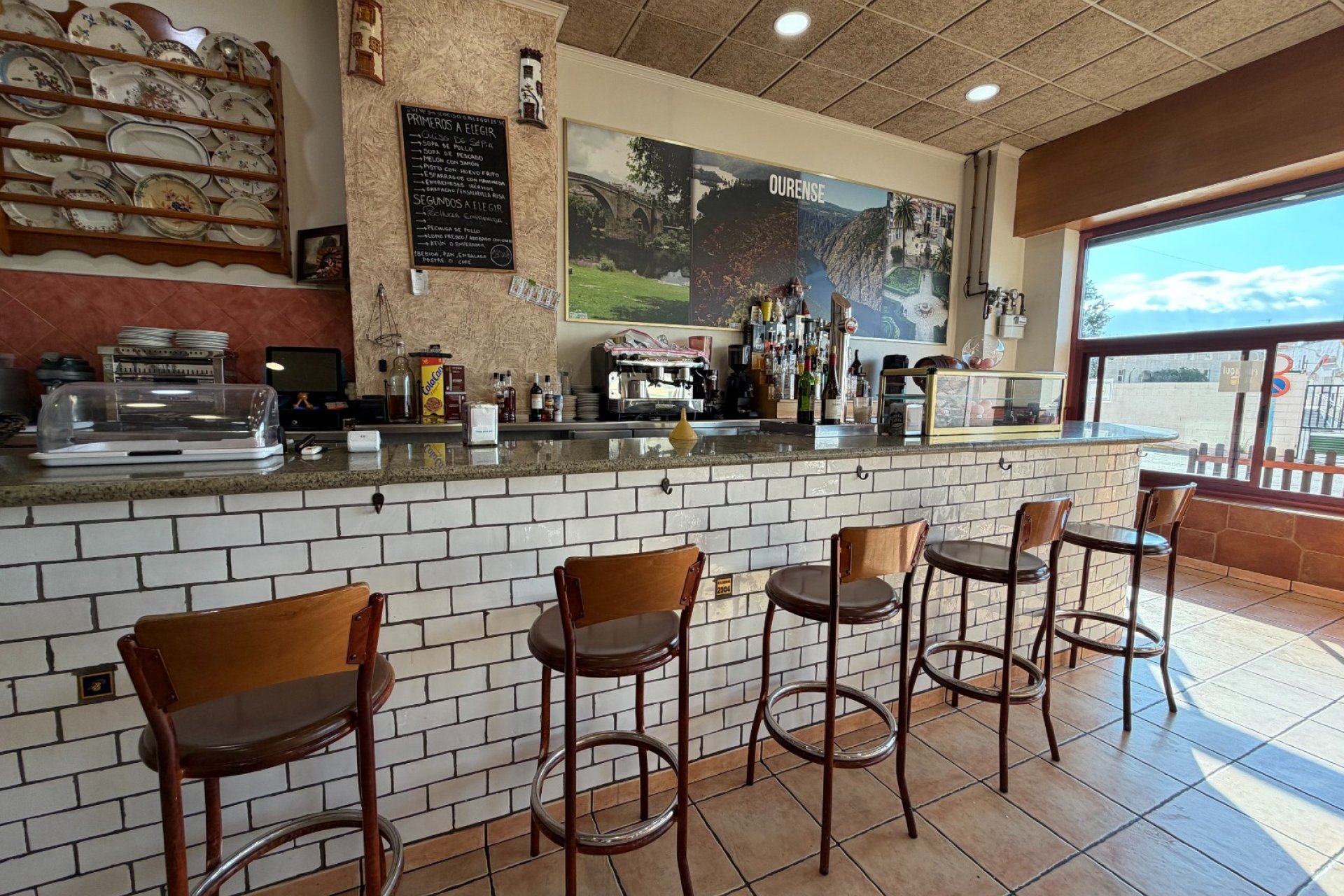 Traspaso - Restaurante -
Torrevieja - El Acequión - Los Náufragos