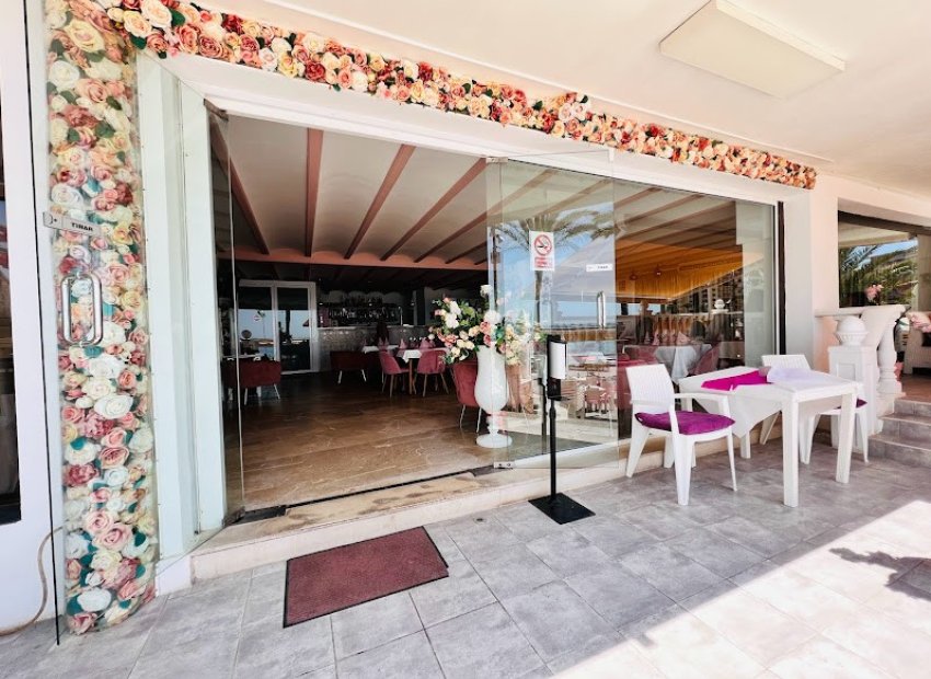 Traspaso - Restaurante -
Torrevieja - Playa del Cura