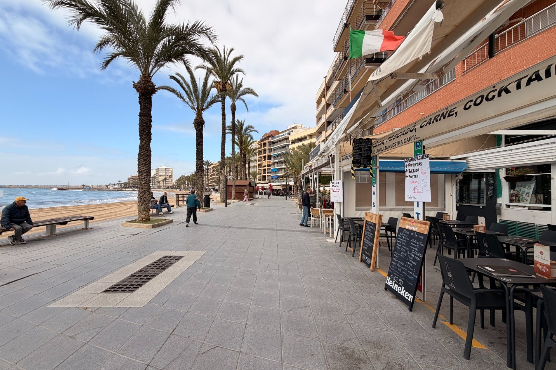 Traspaso - Restaurante -
Torrevieja - Playa del Cura