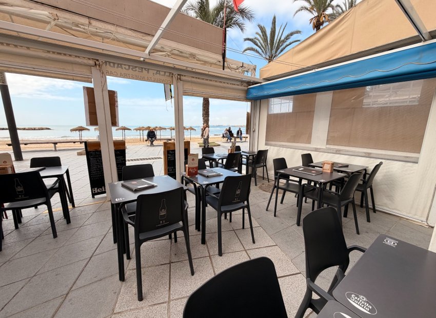 Traspaso - Restaurante -
Torrevieja - Playa del Cura