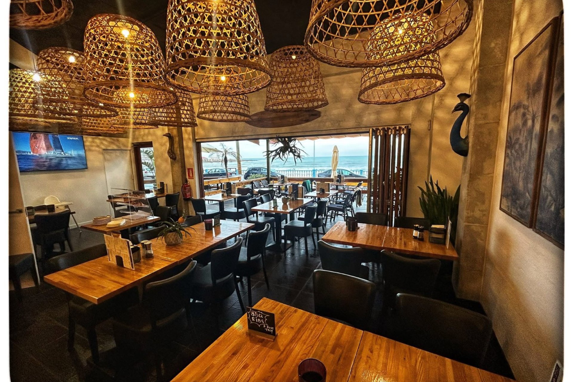 Venta en rentabilidad & Inversión - Restaurante -
Torrevieja - Centro