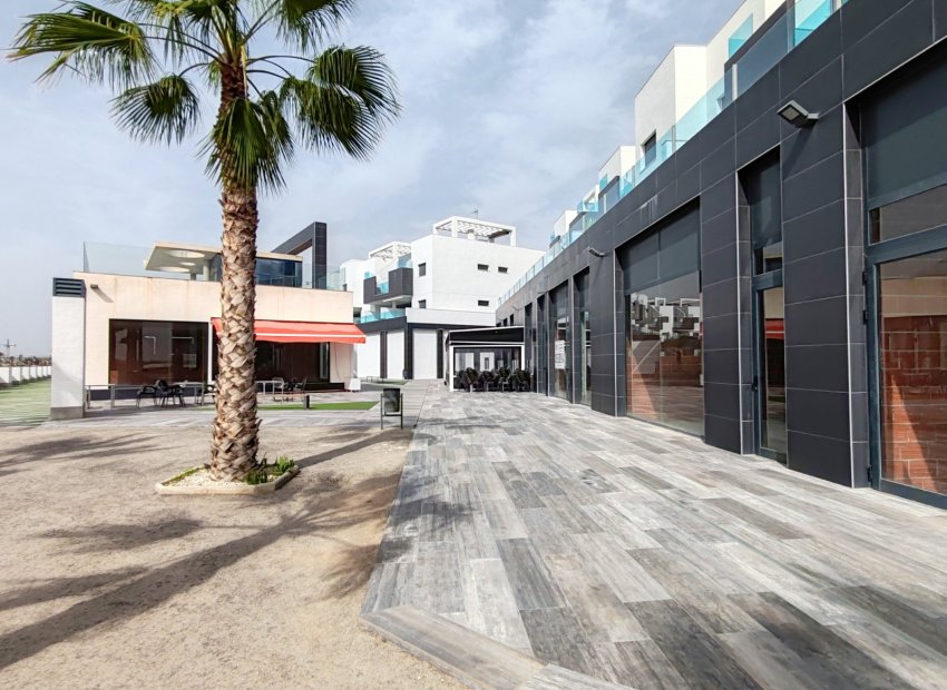 Venta - Local Comercial -
Guardamar del Segura - Urbanizaciones