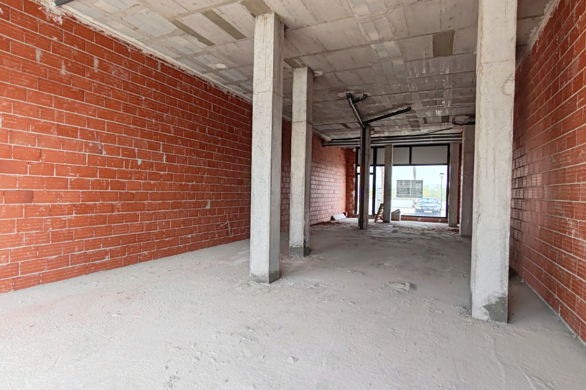 Venta - Local Comercial -
Guardamar del Segura - Urbanizaciones