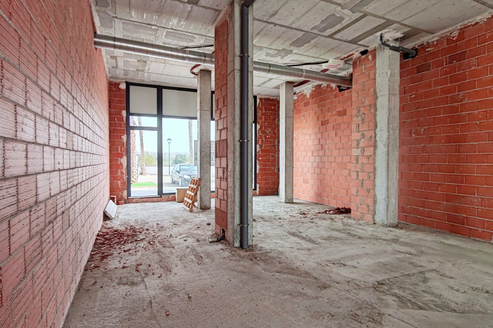 Venta - Local Comercial -
Guardamar del Segura - Urbanizaciones