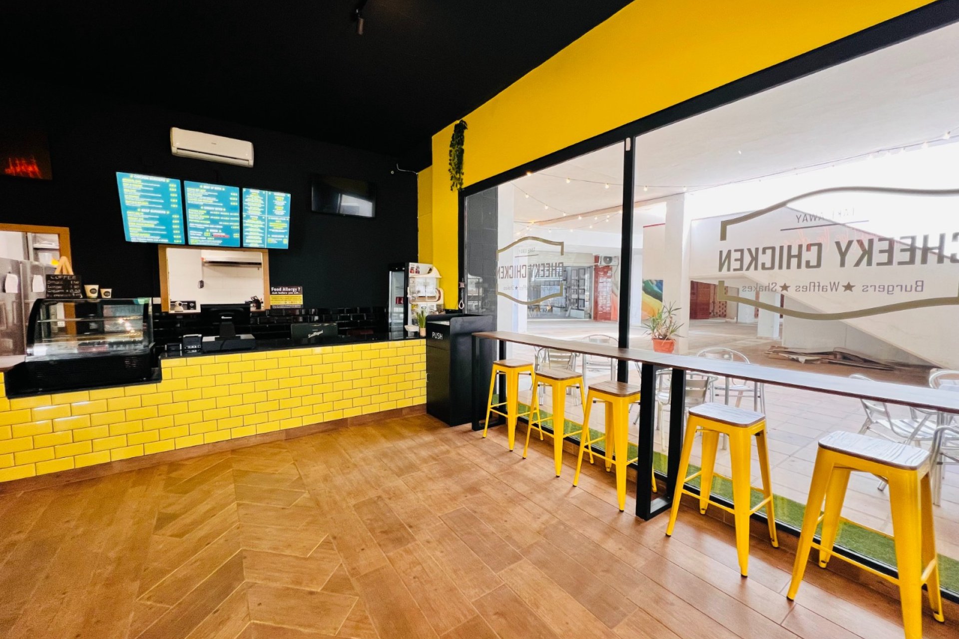 Venta - Local Comercial -
Orihuela Costa - Villamartín