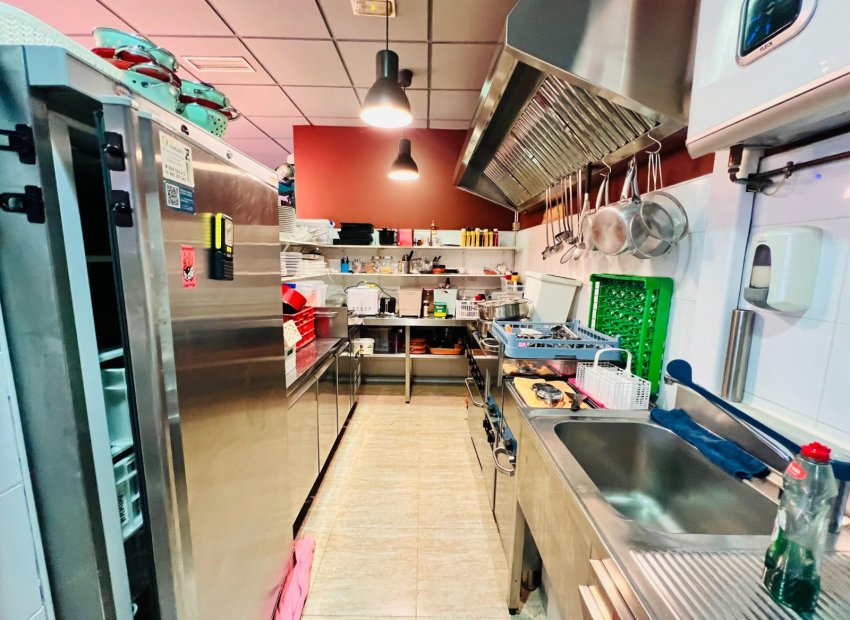 Venta - Local Comercial -
Torrevieja - Centro