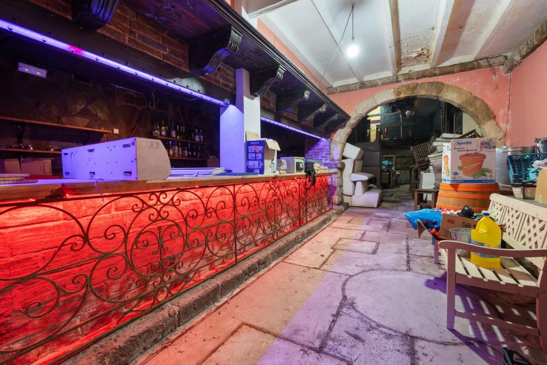 Venta - Local Comercial -
Torrevieja - Centro