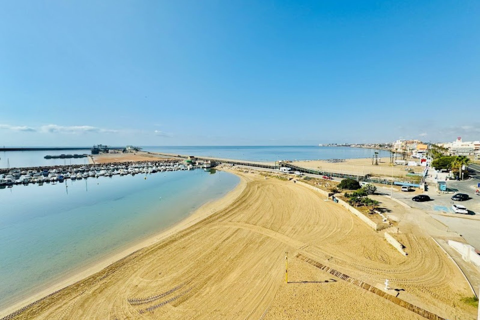 Venta - Local Comercial -
Torrevieja - El Acequión - Los Náufragos