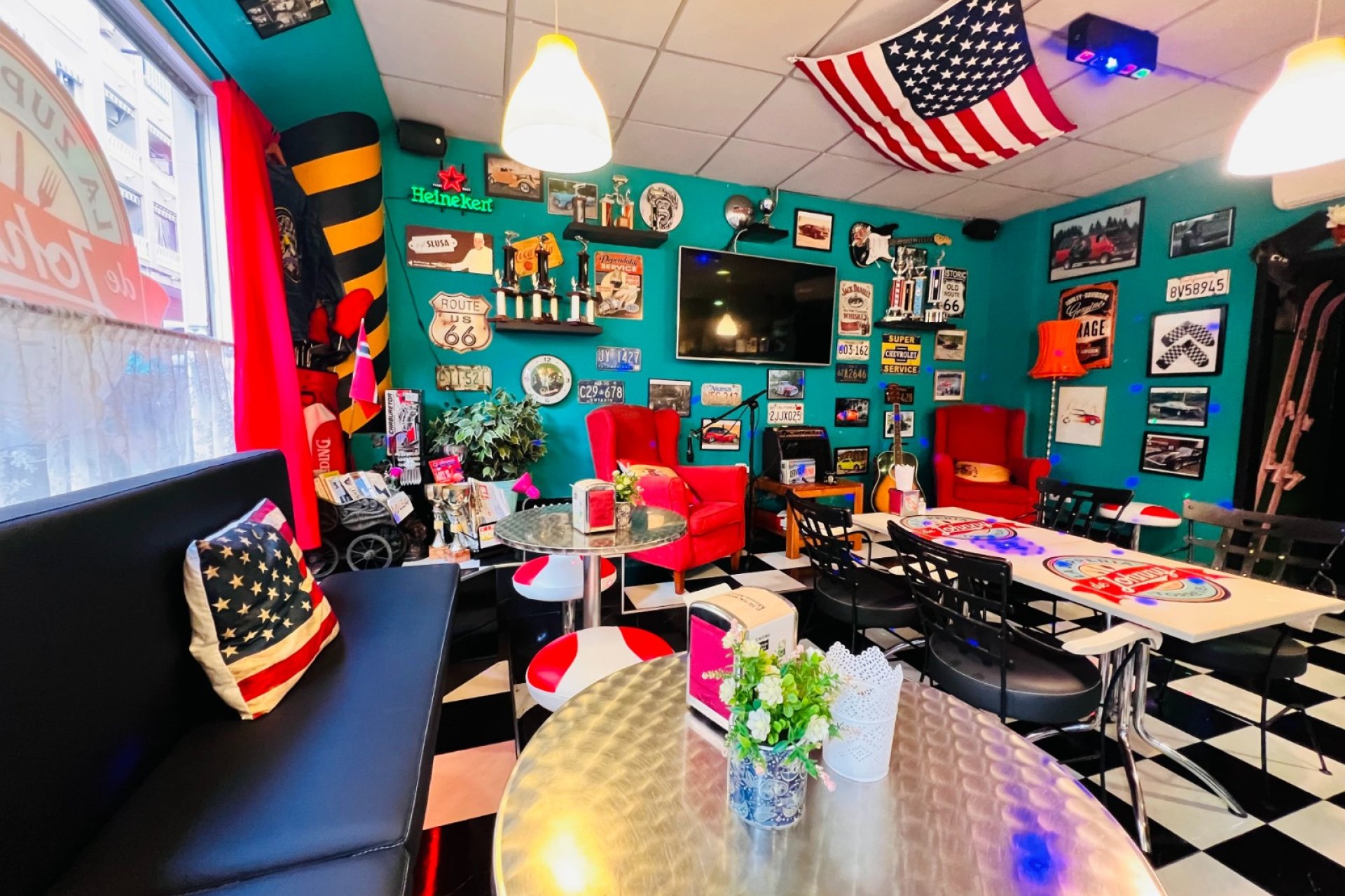 Vente - Locaux Commerciaux -
Torrevieja - Centro