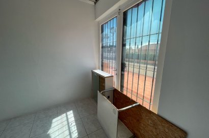 Rental - Commercial Premises -
Torrevieja - La Siesta - El Salado -  Torreta