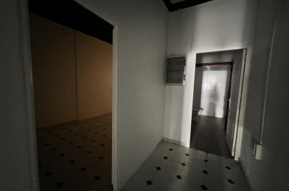 Sale - Commercial Premises -
Torrevieja - Centro