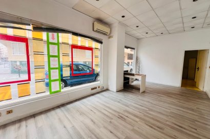 Alquiler - Oficina -
Torrevieja - Centro