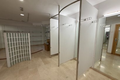 Rental - Commercial Premises -
Torrevieja - Centro