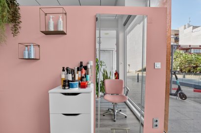 Traspaso - Peluquería -
Torrevieja - Centro