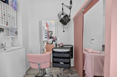 Traspaso - Peluquería -
Torrevieja - Centro