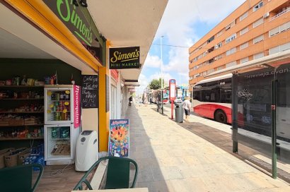 Traspaso - 24h -Supermercado -
Torrevieja - Centro