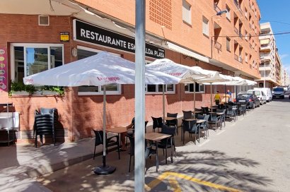 Transfert - Restaurant -
Torrevieja - Playa del Cura