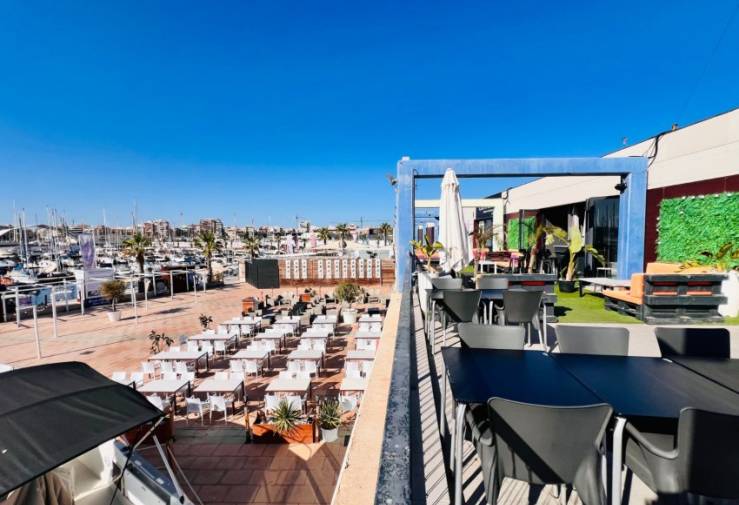 Restaurant - Transfer - Torrevieja -
                Centro