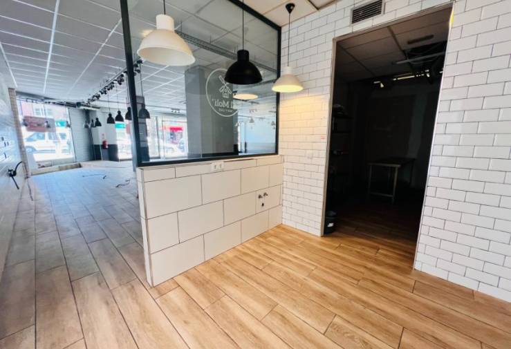 Locaux Commerciaux - Vente - Alicante -
                Centro