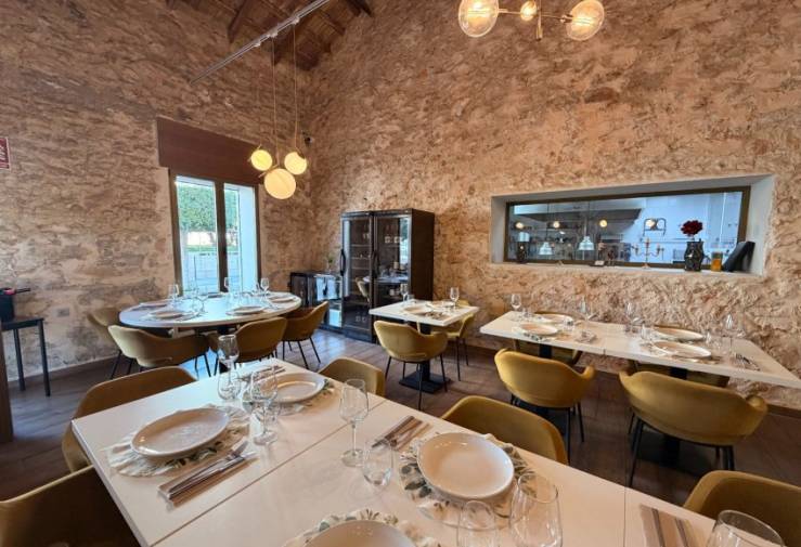 Restaurant - Transfer - Torrevieja -
                Centro