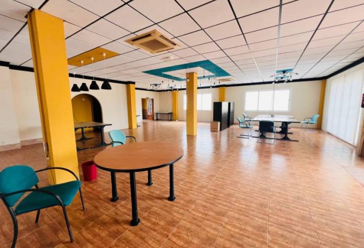 Commercial Premises - Rental - Torrevieja -
                Nueva Torrevieja - Aguas Nuevas